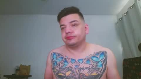 Snapshot of escodamus12 chatting on 01.05.25 escodamus12 online show from 01.05.25