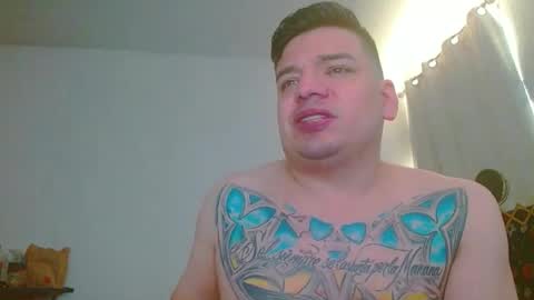 Snapshot of escodamus12 chatting on 01.06.25 escodamus12 online show from 01.06.25