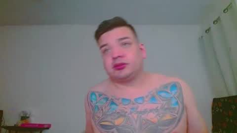 Snapshot of escodamus12 chatting on 01.08.25 escodamus12 online show from 01.08.25