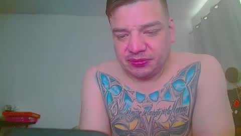 Snapshot of escodamus12 chatting on 01.08.25 escodamus12 online show from 01.08.25