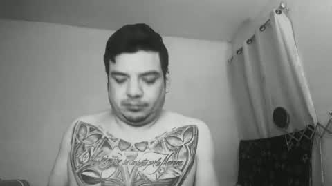 Snapshot of escodamus12 chatting on 03.02.25 escodamus12 online show from 03.02.25