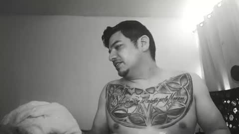 Snapshot of escodamus12 chatting on 03.05.25 escodamus12 online show from 03.05.25