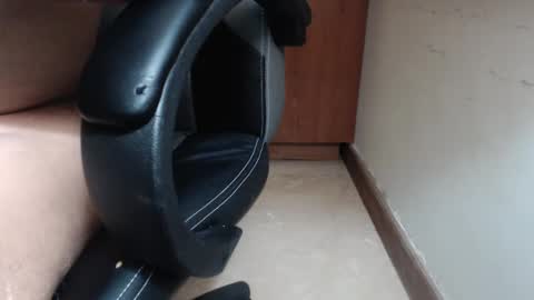 escorpion51 online show from 12.02.24