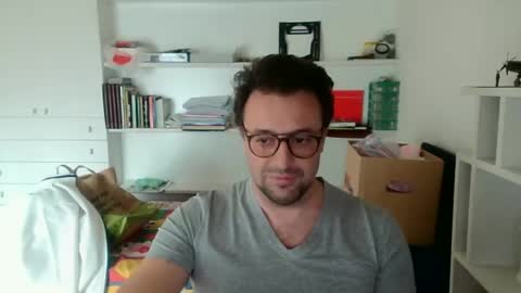 Snapshot of esibizionista_91 chatting on 02.28.25 esibizionista 91 online show from 02.28.25