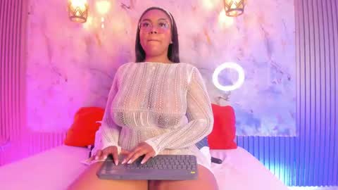 esmeralda online show from 01.27.25