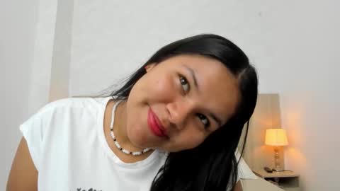 Esmeralda online show from 02.27.26