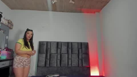 Perla online show from 02.12.26