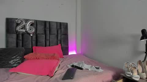 Perla online show from 02.28.26