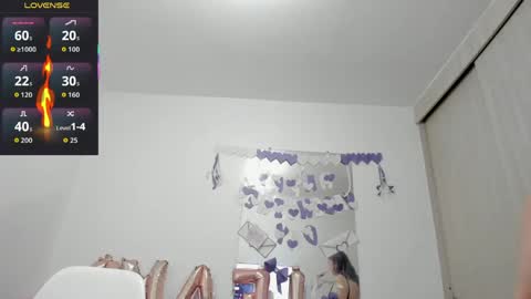 Snapshot of esmeraldo_mfc chatting on 05.04.26 Esmeralda online show from 05.04.26