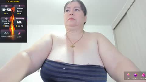 Snapshot of esmeraldo_mfc chatting on 06.24.26 Esmeralda online show from 06.24.26