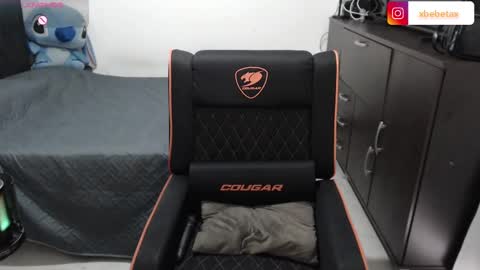 Snapshot of espagamer5 chatting on 11.20.25 Xbebetax online show from 11.20.25