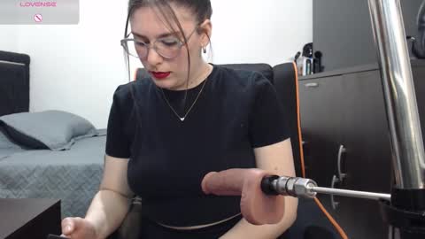 Snapshot of espagamer5 chatting on 11.26.25 Xbebetax online show from 11.26.25