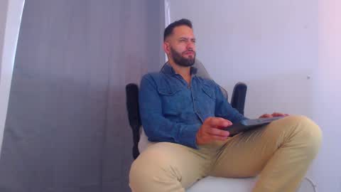 esteban online show from 01.12.25