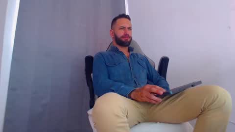 esteban online show from 01.31.25