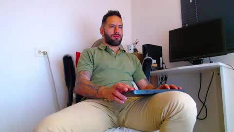 esteban online show from 01.07.26