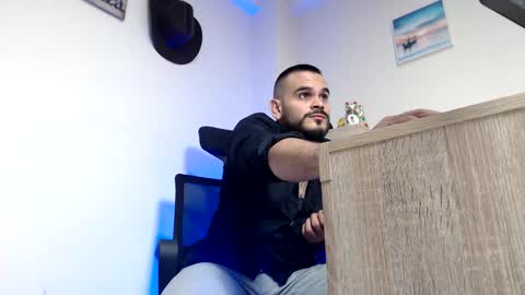 Esteban Fernandez online show from 02.20.26