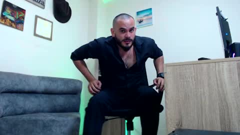 Esteban Fernandez online show from 04.06.26