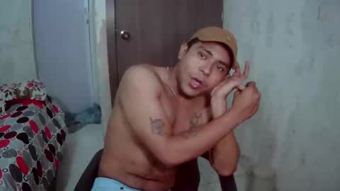 Snapshot of esteban_verg chatting on 05.16.26 wailer1996 online show from 05.16.26