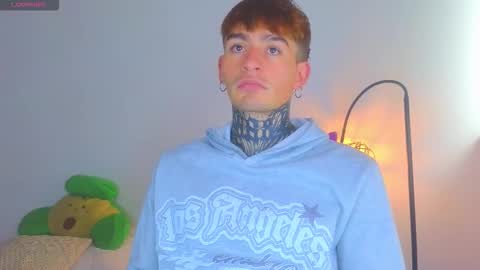 Esteban independent model online show from 01.06.26