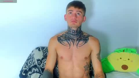 Esteban independent model online show from 05.19.26