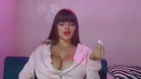 Estefa online show from 01.07.26