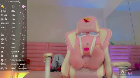 Snapshot of estefany_squirt chatting on 02.27.26 estefany_squirt online show from 02.27.26