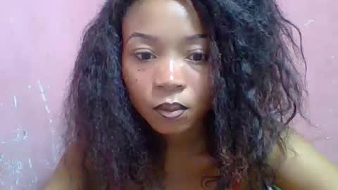 estelah20 online show from 10.07.25