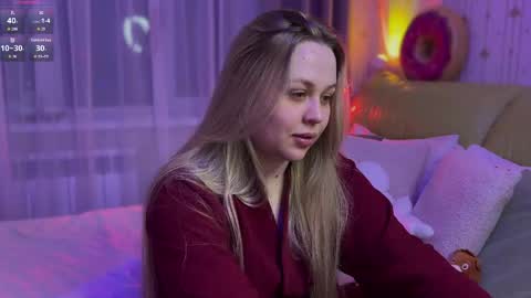 Snapshot of estella_elwood chatting on 05.12.26 Estella online show from 05.12.26