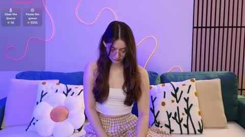 Ester online show from 02.27.25