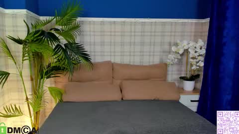 Ester online show from 10.07.25