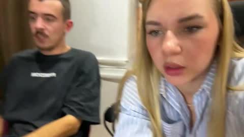 Ester online show from 11.02.25