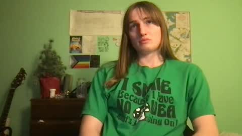 Snapshot of esthergreyplus chatting on 01.27.25 Esther Grey online show from 01.27.25