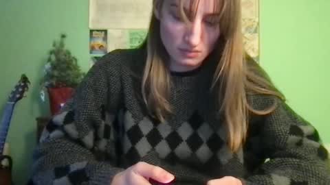 Snapshot of esthergreyplus chatting on 01.27.25 Esther Grey online show from 01.27.25