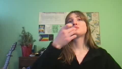 Snapshot of esthergreyplus chatting on 02.02.25 Esther Grey online show from 02.02.25