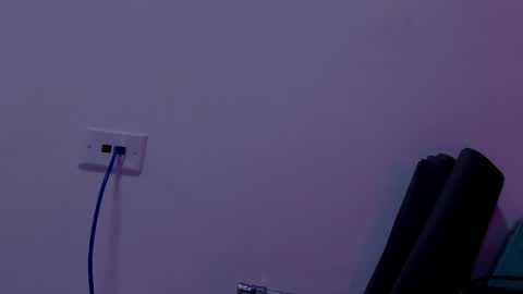 Snapshot of estrella_hanks_ chatting on 04.26.26 Estrella online show from 04.26.26