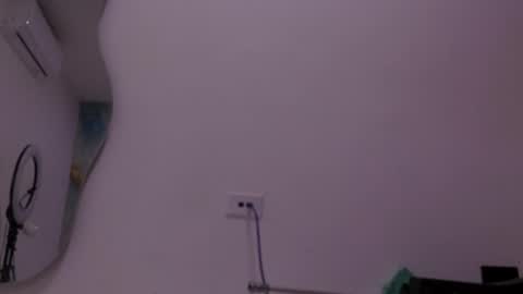Snapshot of estrella_hanks_ chatting on 05.05.26 Estrella online show from 05.05.26