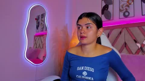 Estrella  online show from 03.19.26