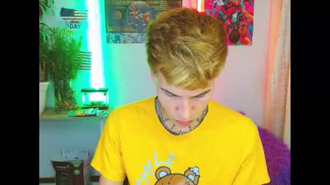 Snapshot of estrellita__jordan chatting on 02.12.25 JORDAN online show from 02.12.25