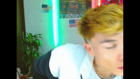 Snapshot of estrellita__jordan chatting on 03.11.25 JORDAN online show from 03.11.25