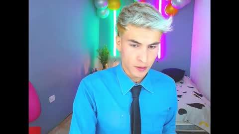 Snapshot of estrellita__jordan chatting on 10.30.25 JORDAN online show from 10.30.25