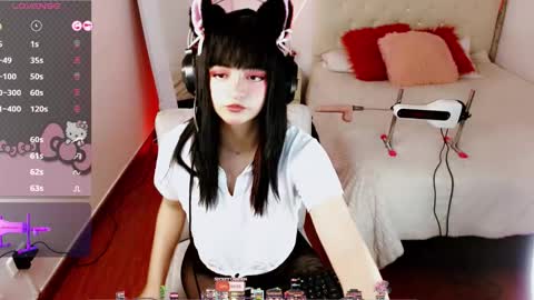 Moon online show from 11.17.25