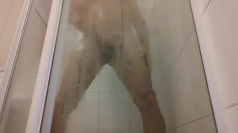 ET online show from 10.23.25