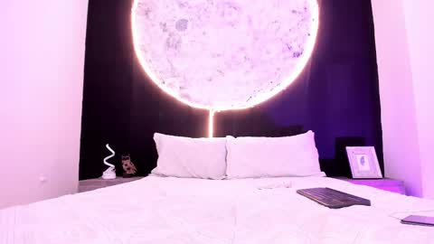 ethaancox online show from 03.01.25