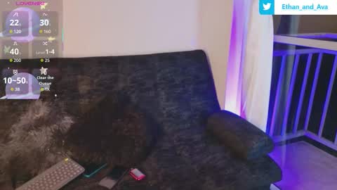 Snapshot of ethan_and_ava chatting on 11.09.25 ethan and ava online show from 11.09.25