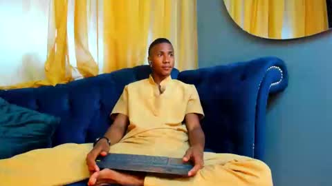 King Ethan online show from 11.17.25