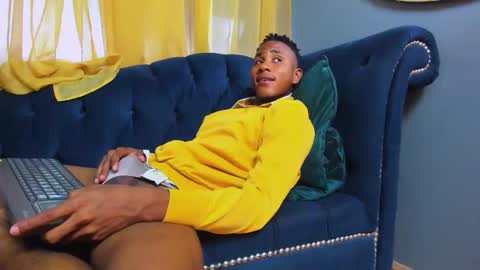 Snapshot of ethan_fox11 chatting on 03.07.26 King Ethan online show from 03.07.26