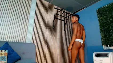 Snapshot of ethan_fox11 chatting on 03.26.26 King Ethan online show from 03.26.26