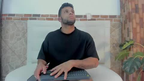 ethan helmut online show from 12.03.24