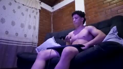 Ethan Noir online show from 12.18.24