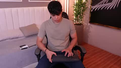 ethan_occonor online show from 10.23.25